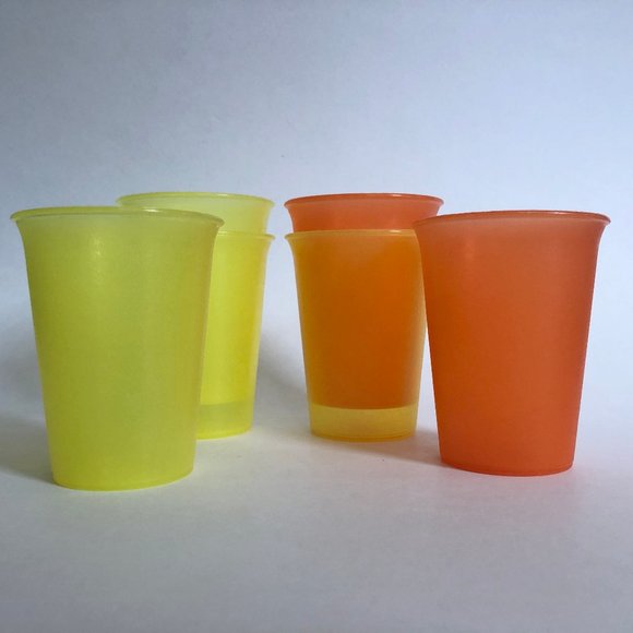 ERAwear Other - RETRO 70/8-s set of 6 ERAware Plastic Cups